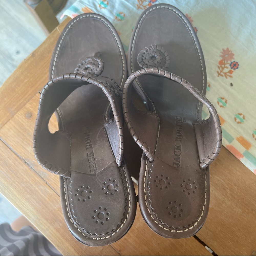 Jack Rogers Marbella Chocolate Brown Leather Wedge Thong Sandals 10 $188 - Picture 3 of 5